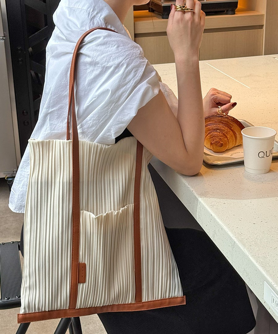 プリーツバッグ トートバッグ