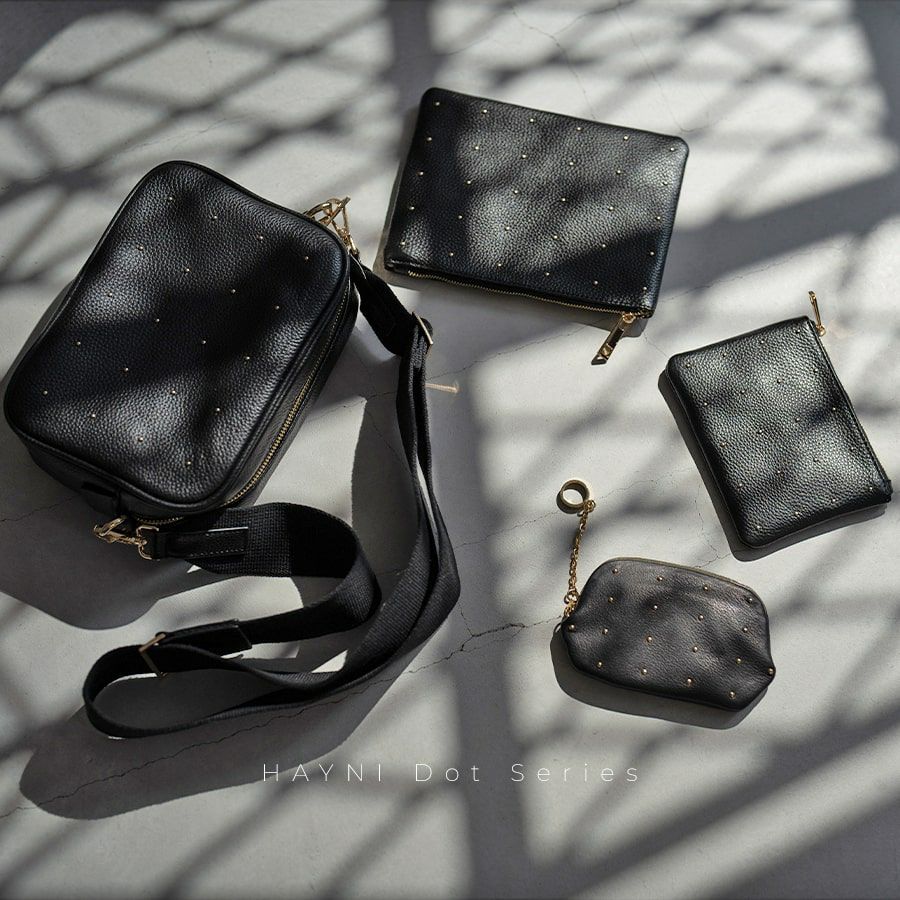 500円OFFクーポン(会員限定)5/11(9:59)まで】Dot leather pouch ドット
