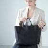 本革 牛革 スクエア トートバッグ POMTATA ポンタタ レザートート ブラック