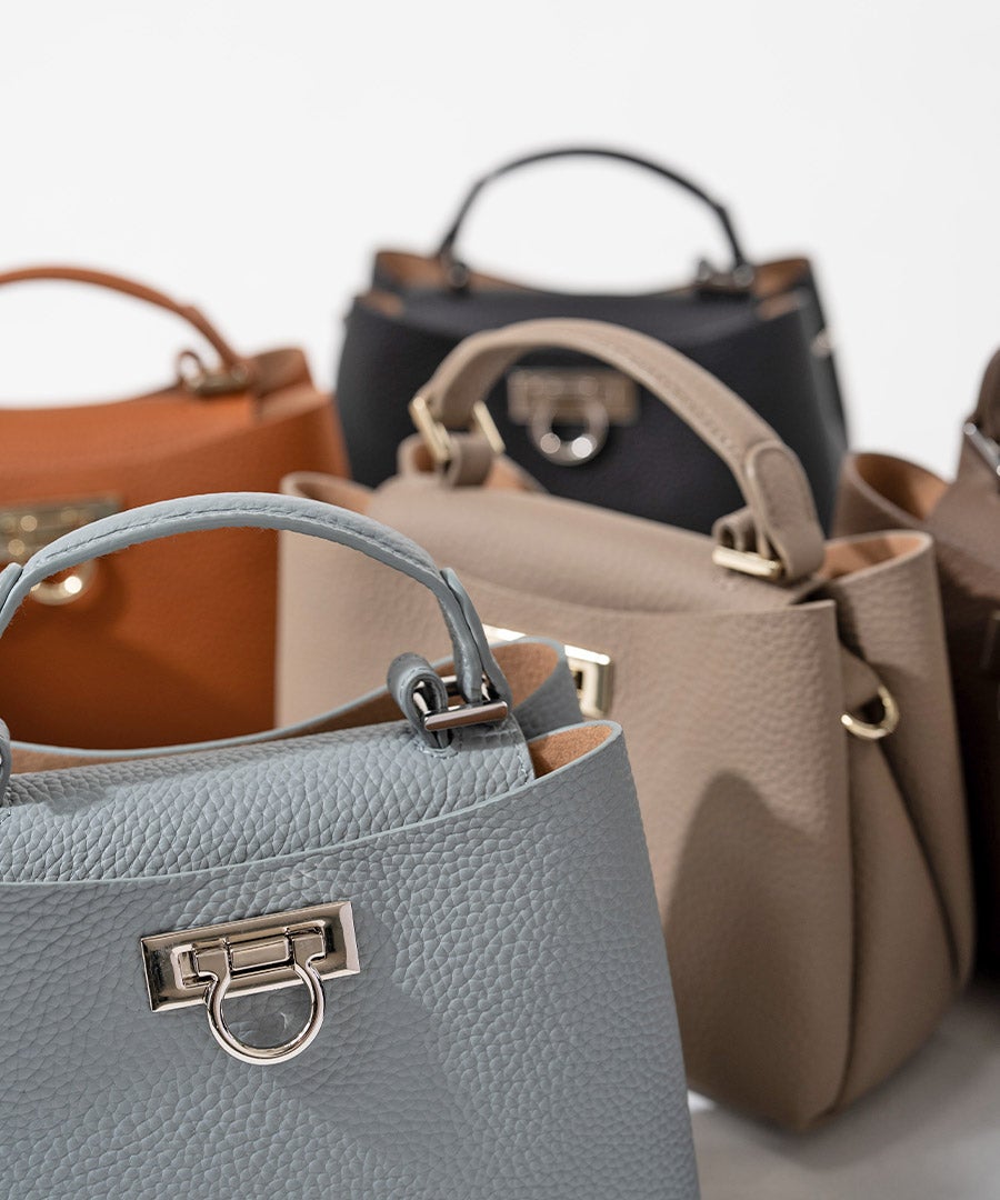 本革 ショルダーバッグ ミニバッグ Baby Marollet ベイビーマロエ ブラック