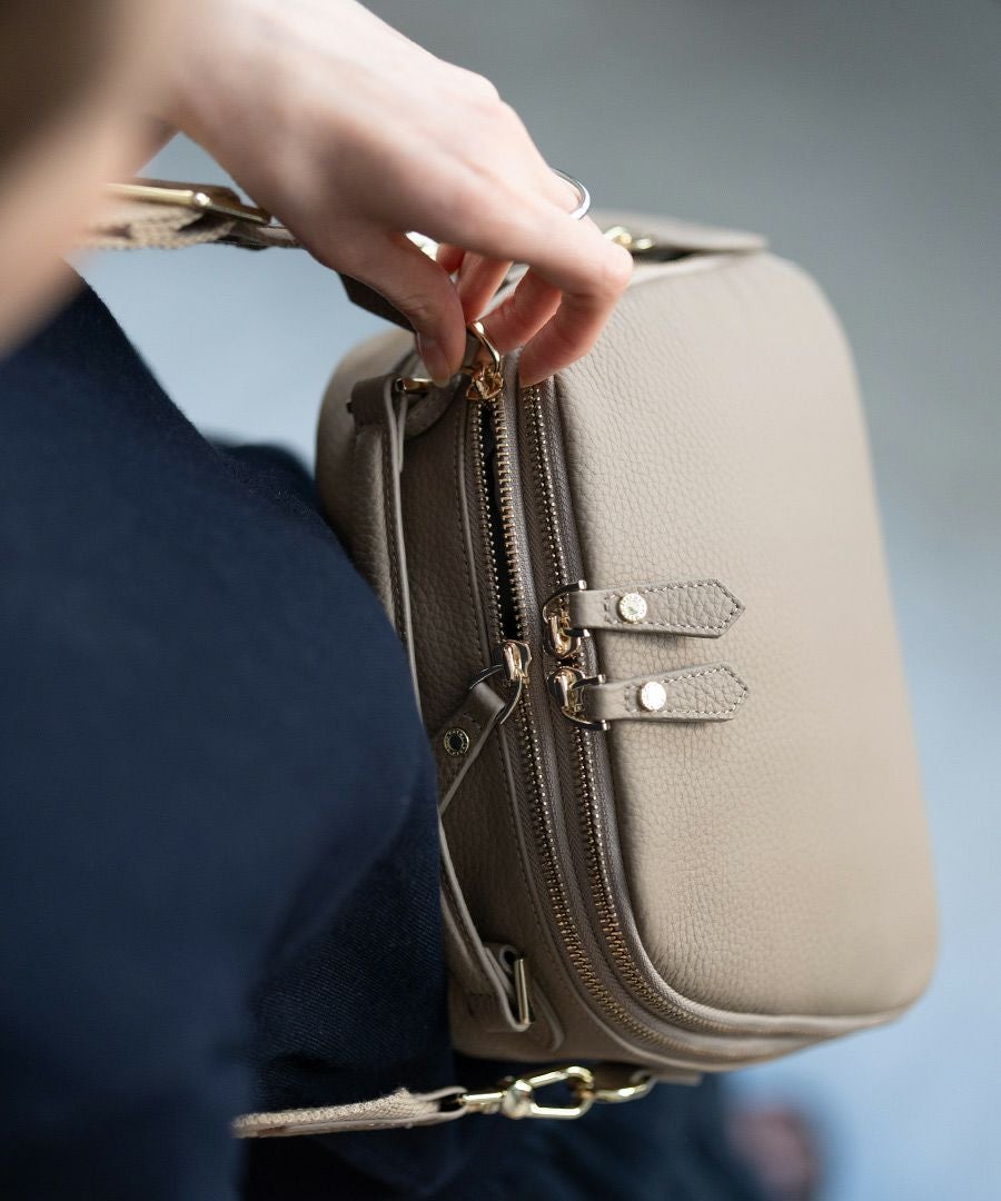 本革 2way ショルダーバッグ ハンドバッグ ボストンバッグ　Rumie ルミエ