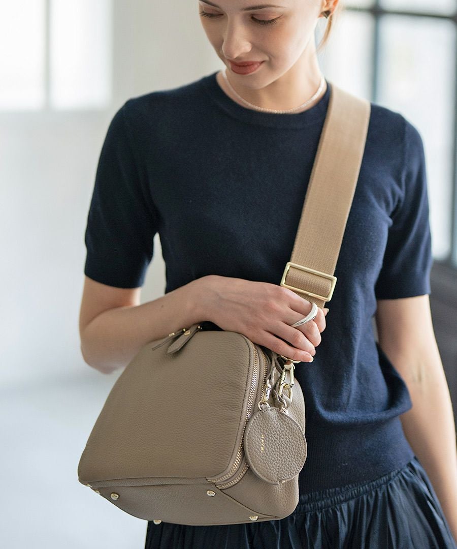 本革 2way ショルダーバッグ ハンドバッグ ボストンバッグ　Rumie ルミエ