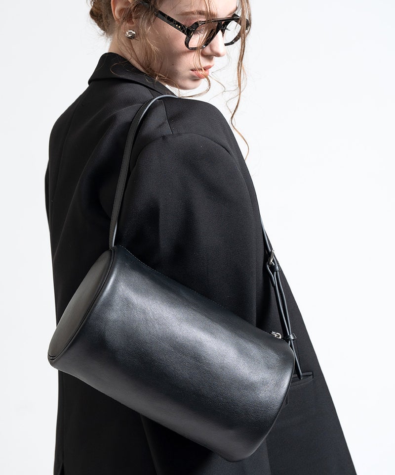 aoriさん&MAISON HAYNIコラボ Calmeanoir カルメノワール 本革 ショルダーバッグ