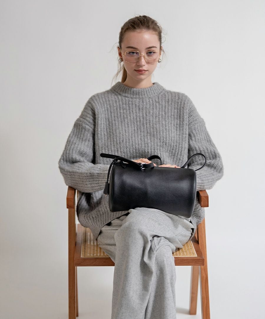 aoriさん&MAISON HAYNIコラボ Calmeanoir カルメノワール 本革 ショルダーバッグ