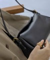 本革 ワンハンドルバッグ Artellenoir アルテノワール｜MAISON HAYNI