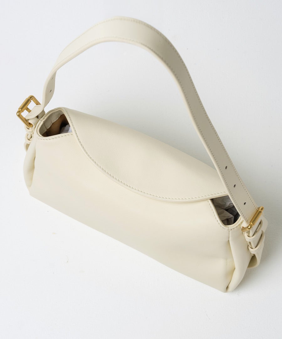 本革 ワンハンドルバッグ Artelle blanc アルテブラン｜MAISON HAYNI