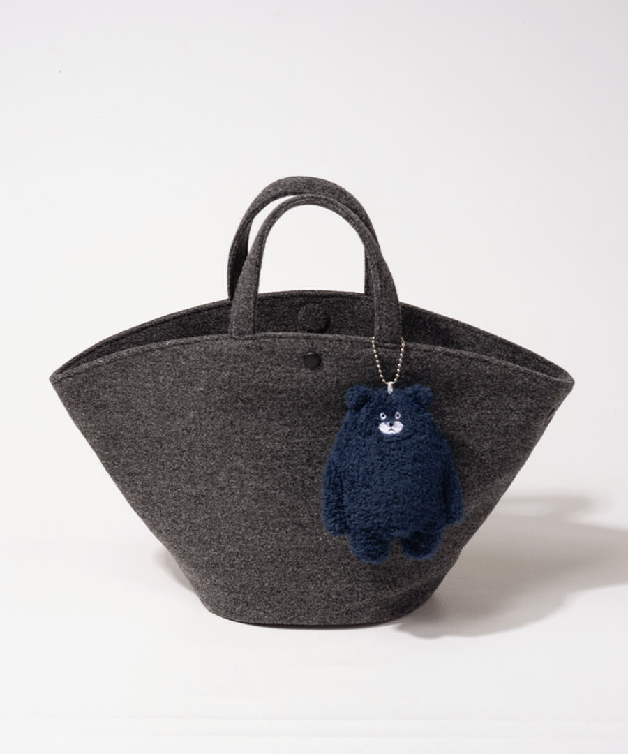 くまチャーム付き トートバッグ Bellumy ベルミー グレー(シルバー金具)